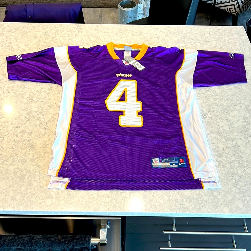 Minnesota Vikings Favre Jersey. NWT. Large
